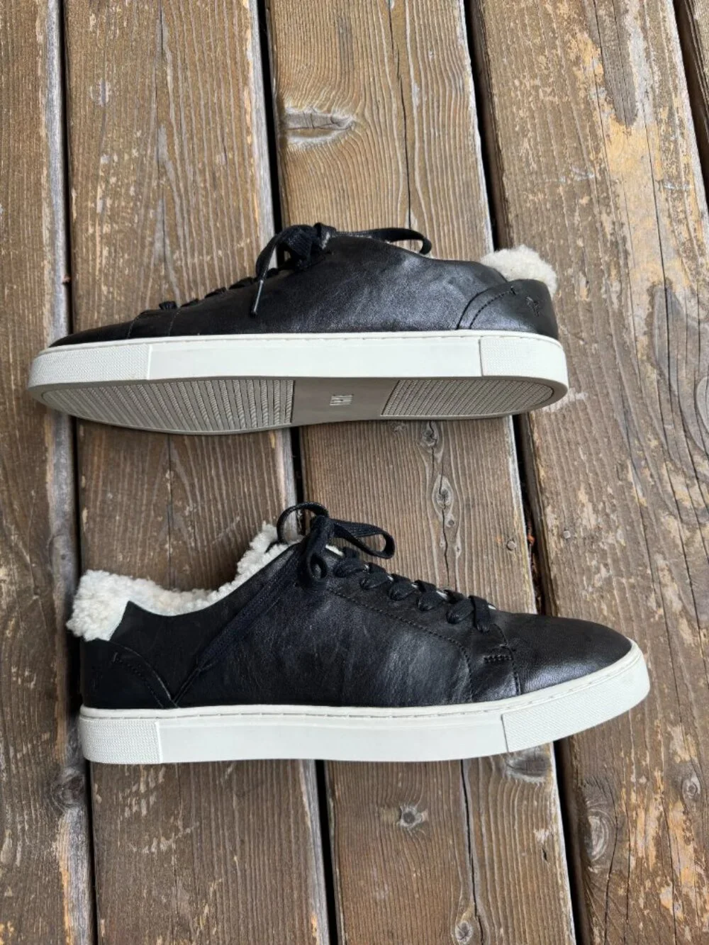 NEW Frye Ivy Black Leather and Shearling Lined Lace Up Sneakers in Women's 9.5